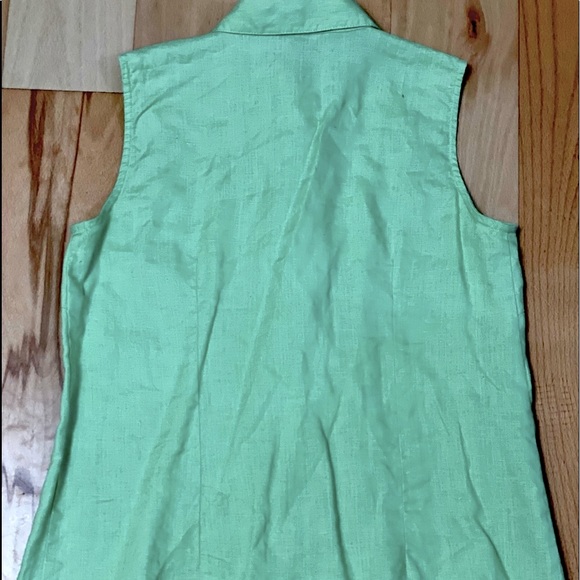 Richard Malcolm Green Linen with Ruffles - Picture 3 of 4
